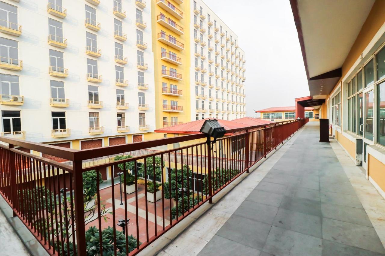 Hotel Grand 81 Faridabad Dış mekan fotoğraf